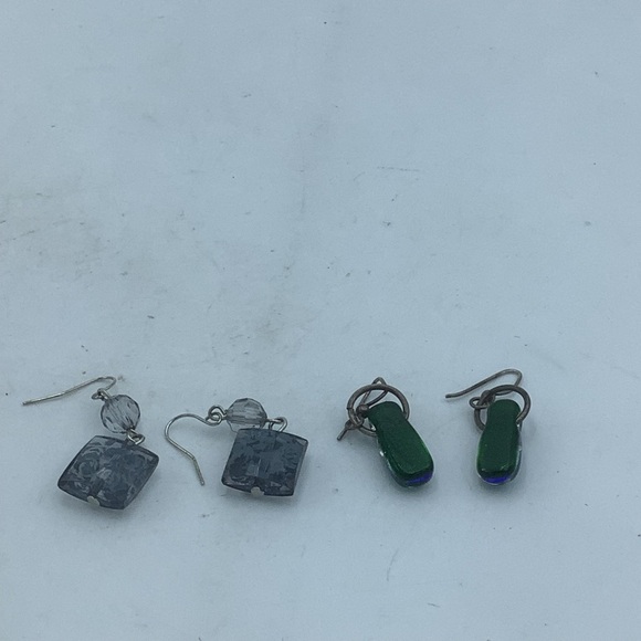 Bundle of Nine Pierced Earring Sets - Picture 6 of 10